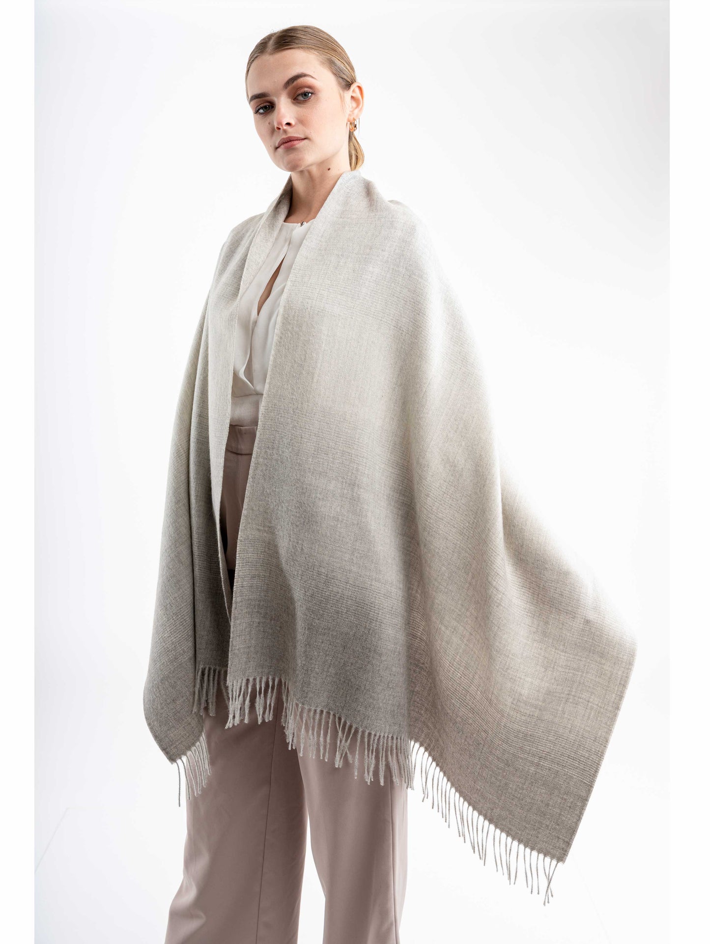 Dalcielo Baby Alpaca Ombre Shawl ECO Friendly