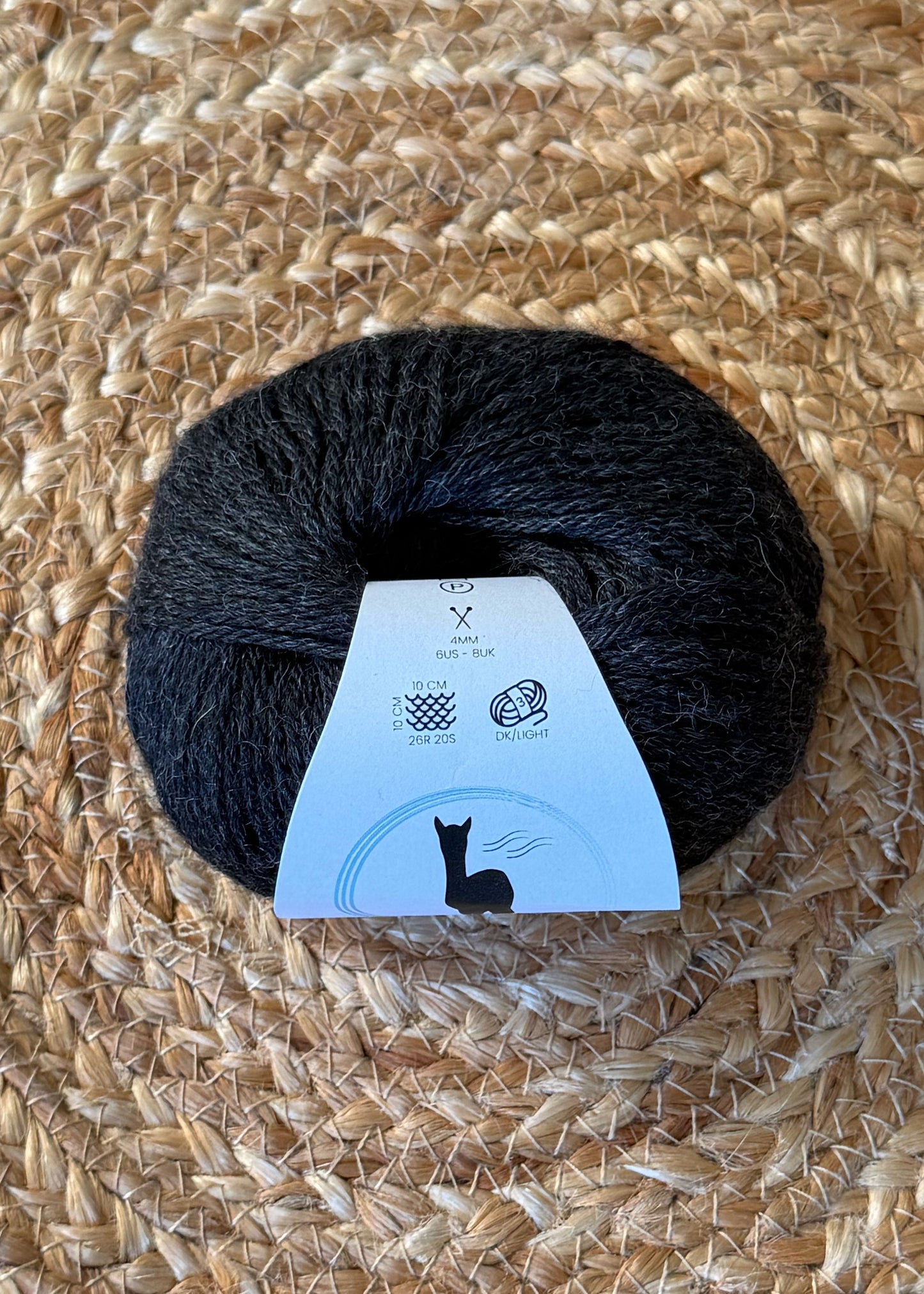 Fine Alpaca Yarn HK 8 ply