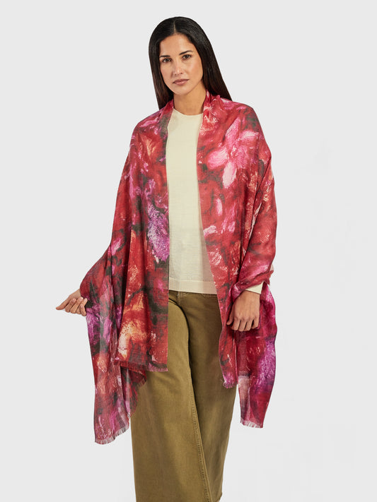 Bed of Leaves in Autumn Shawl