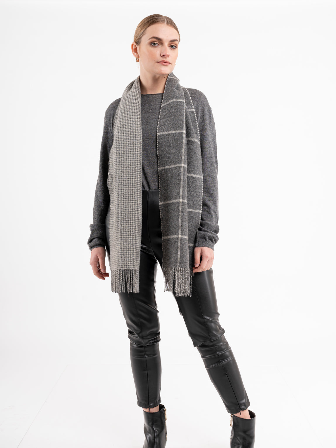 Dalcielo Baby Alpaca Windowpane Double Side Scarf