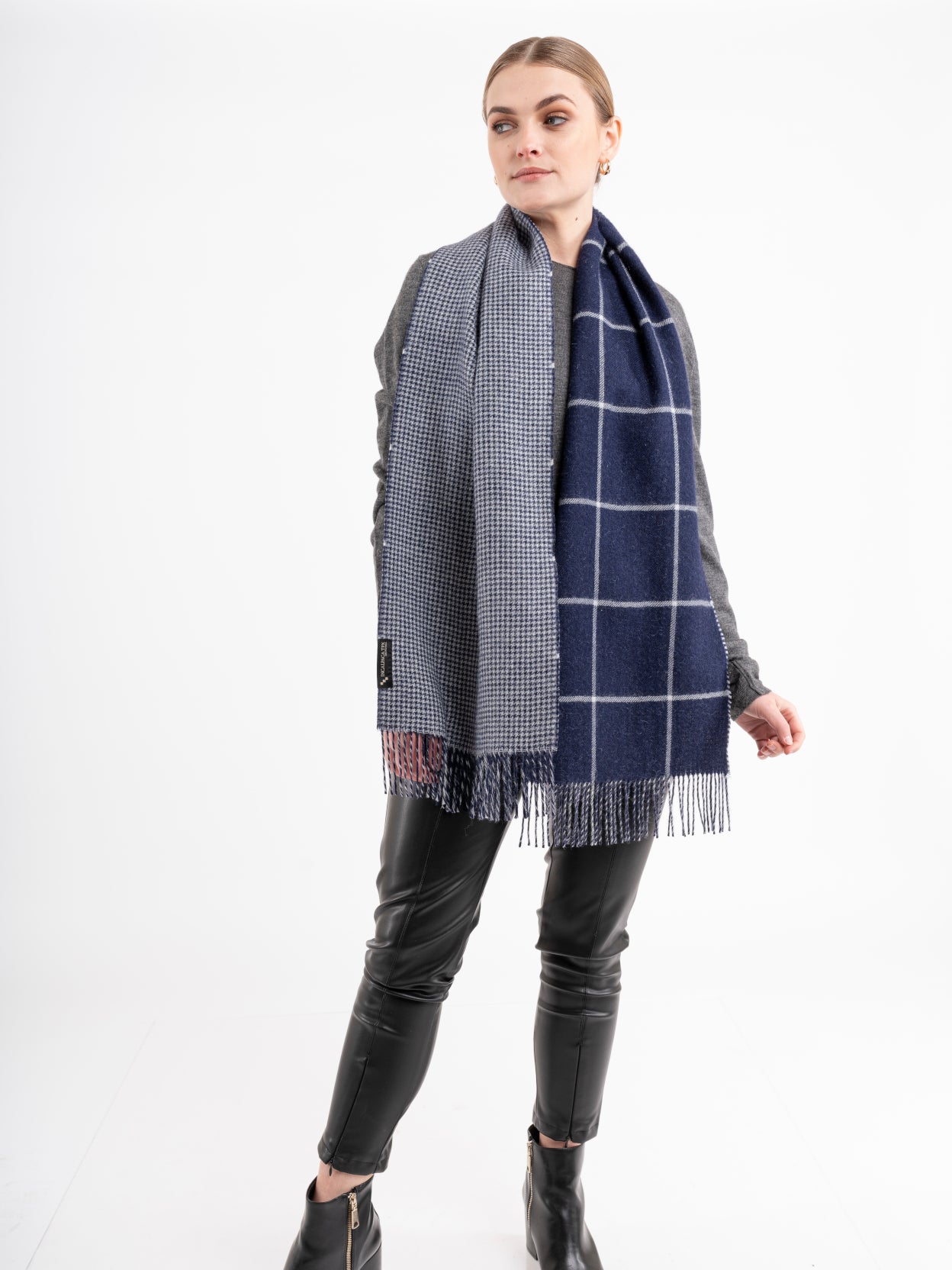 Dalcielo Baby Alpaca Windowpane Double Side Scarf