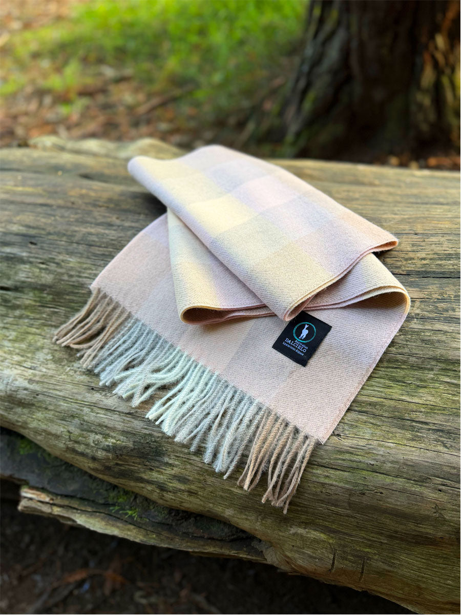 Dalcielo Alpaca Block Check Scarf