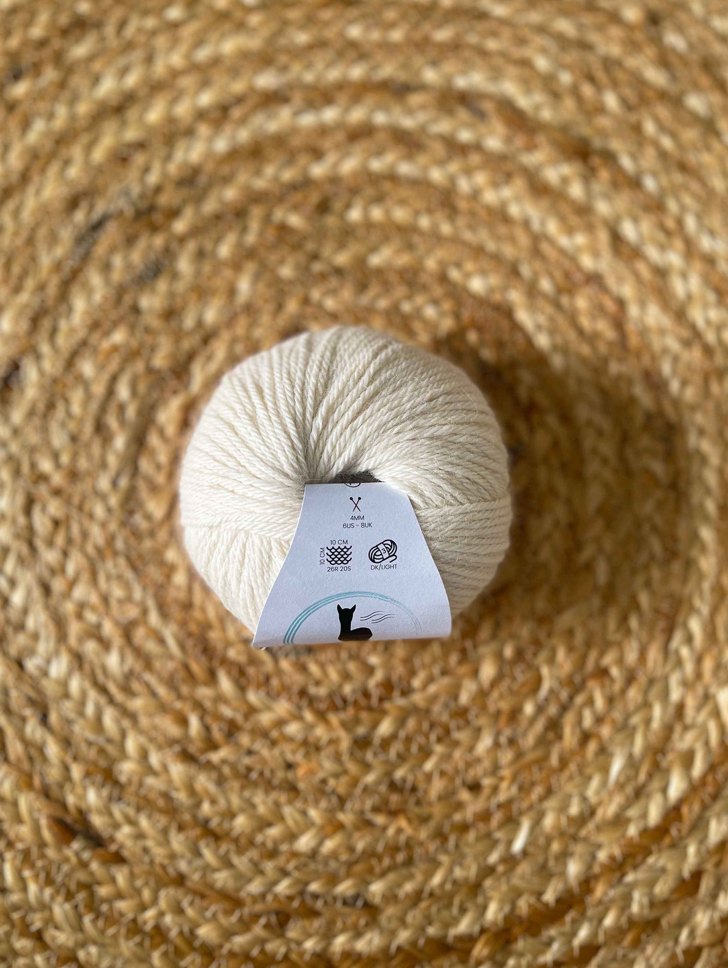 Fine Alpaca Yarn HK 8 ply